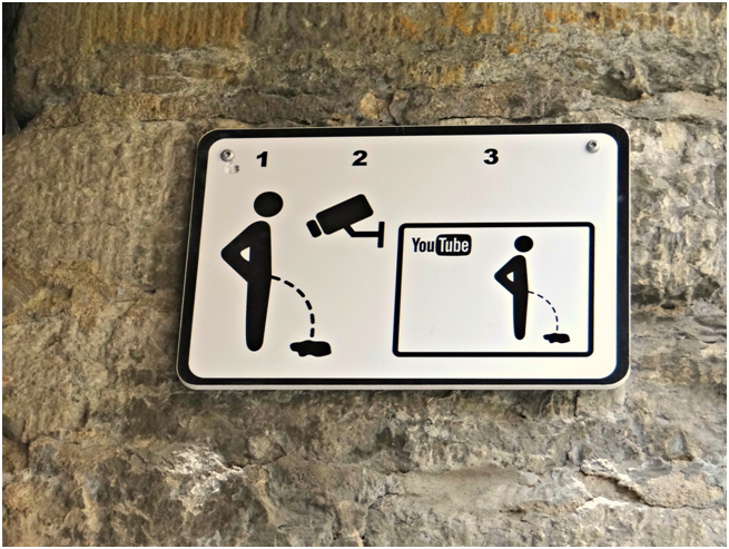 észt iszákos tábla