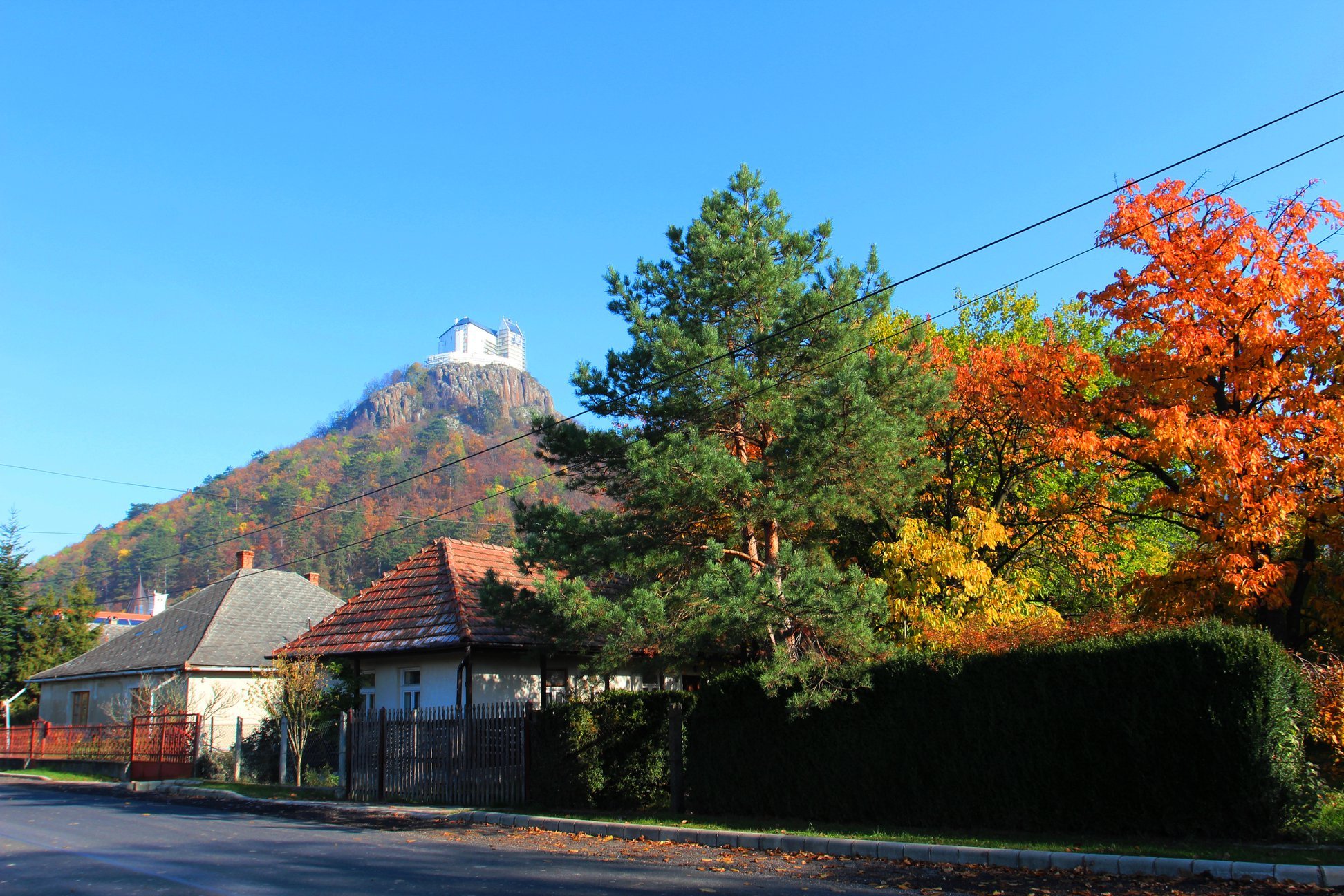 mo fuzer felujitas alatt