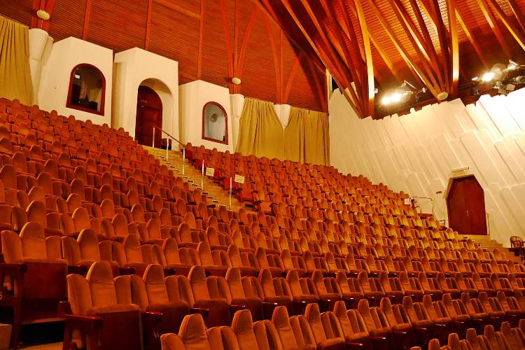 Hagymaház Színház teremx