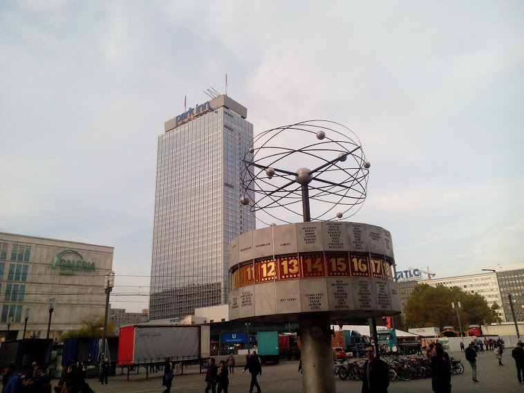 berlin alexanderpltz