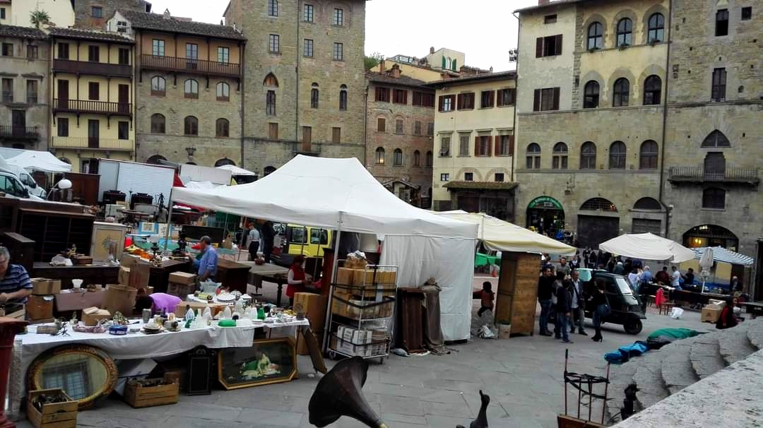 Arezzo piazza grande